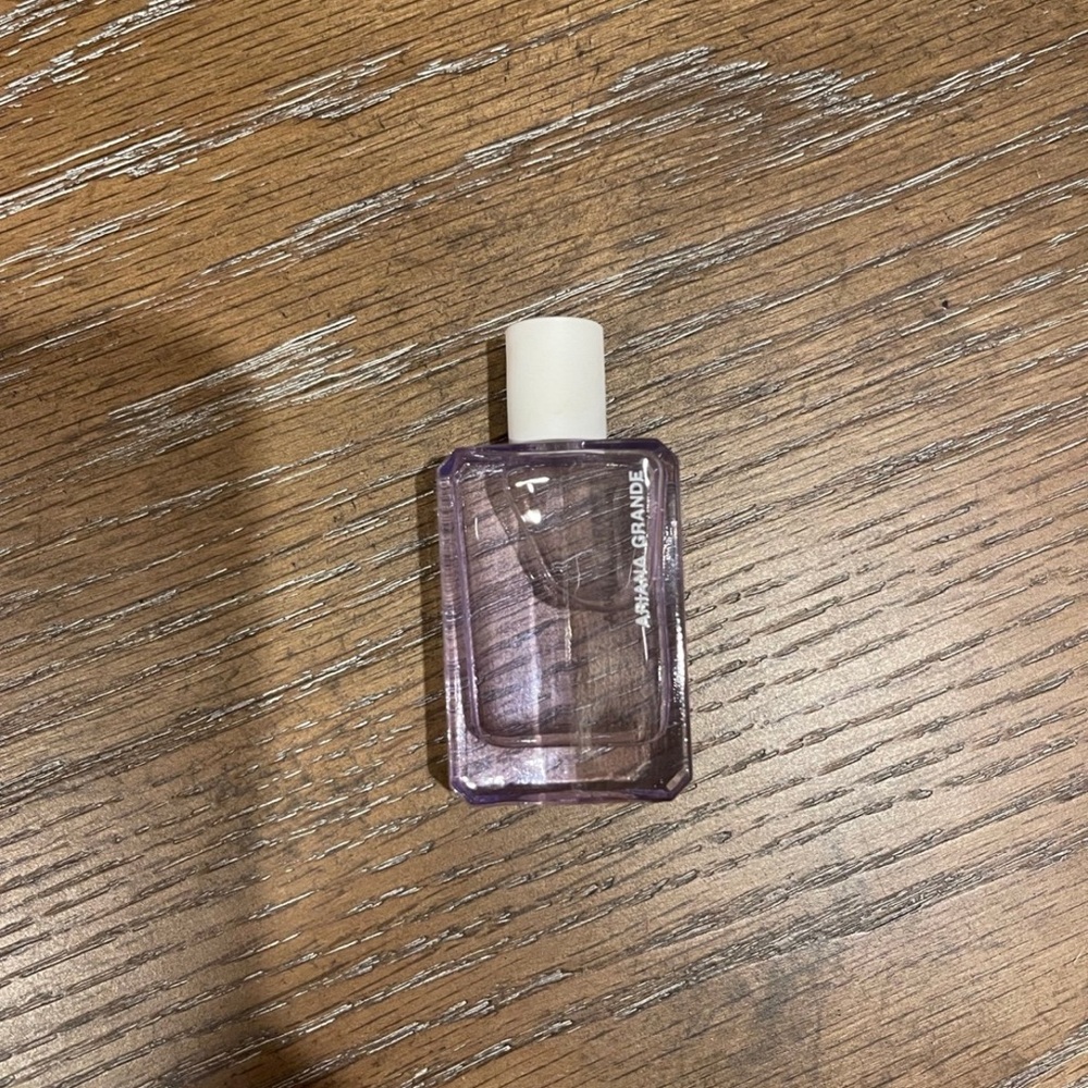 Ariana Grande God is a Woman Mini Perfume .25 oz